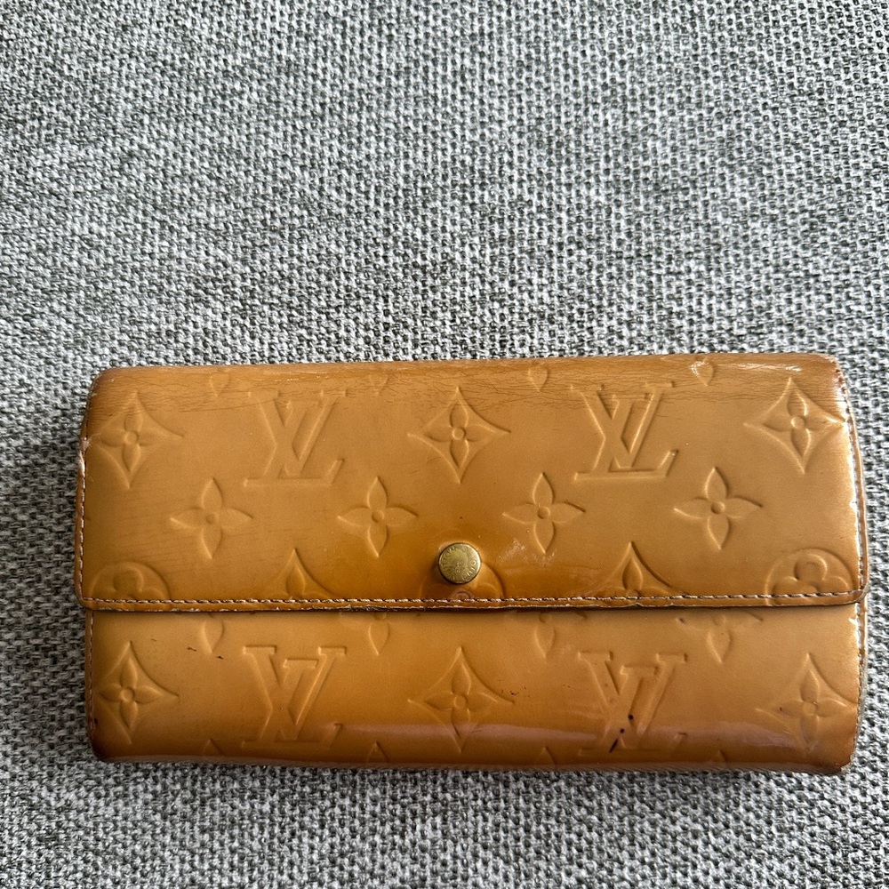 Louis Vuitton LV Monogram Tan Vernis Sarah Long Wallet